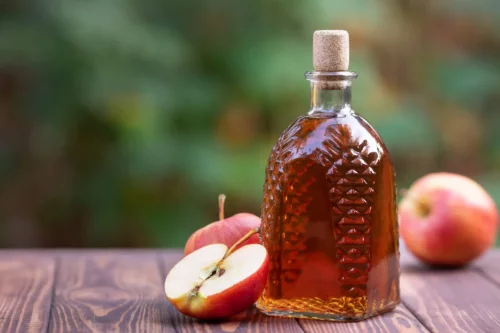 Æblecidereddike i glasflaske