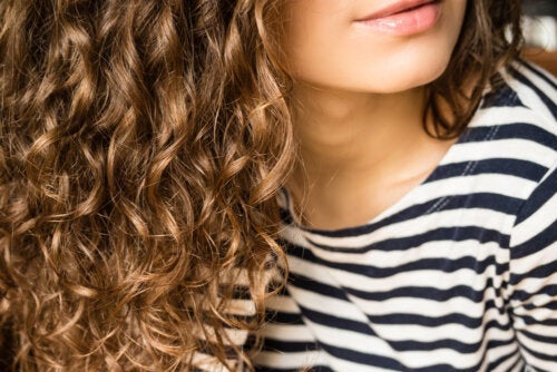 9 tricks til at bølge håret uden at bruge varme