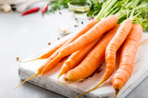 4 nemme og sunde opskrifter på tilbehør med gulerødder
