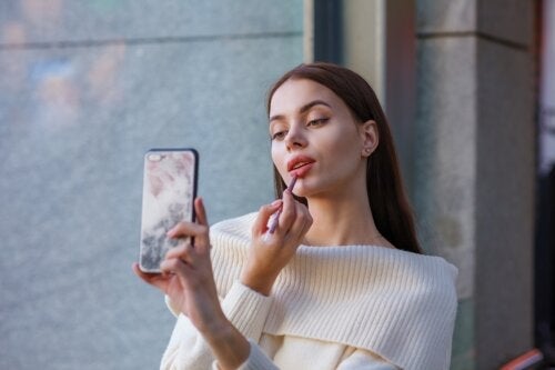 Truttende læber: Den populære makeup-trend på TikTok