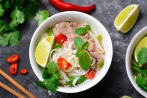 Hvad er Pho-suppe, og hvad er dens fordele?