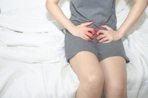 Symptomer på en kønssygdom, der kræver undersøgelse