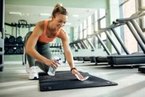 Forebyggelse af hudinfektioner i fitnesscentret