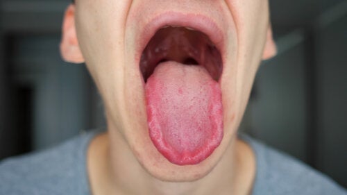 Følelsesløs tunge? Tjek disse 18 mulige årsager