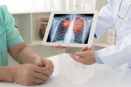En plet på lungen: Hovedårsager og behandling