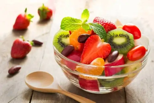 Frugtsalat er glimrende til personer med diabetes og forhøjet blodtryk