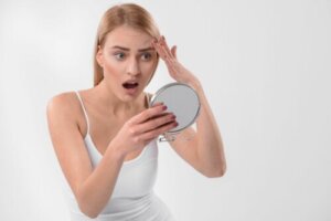 Bumser i panden: Hvordan slipper man af med dem?