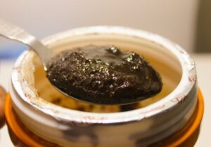 Chyawanprash: Den ernæringsmæssige værdi og anvendelse af indisk marmelade