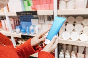 Forskellene mellem creme og bodylotion: Hvad er de til?