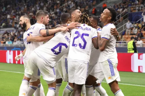 Glade spillere fra Real Madrid efter mål