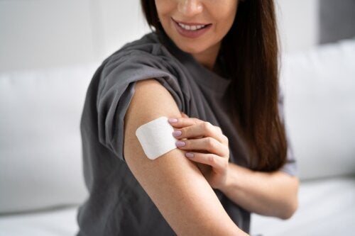 Hvad er et præventionsplaster, og hvordan virker det?