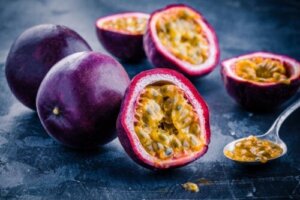 Passionsfrugt: Oprindelse, typer og karakteristika