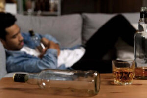 Min partner er alkoholiker: Hvordan kan jeg hjælpe ham/hende?