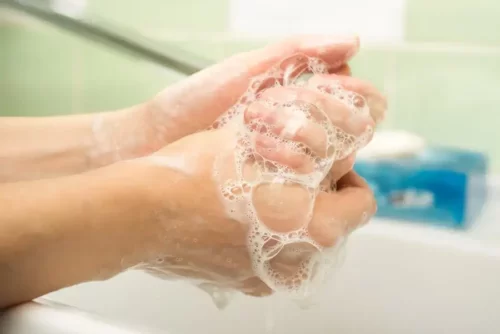 Eksempel på at vaske hænder