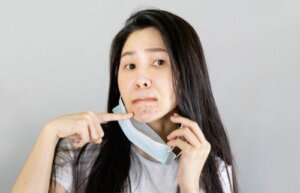 Maskne: Hvad er det, og hvordan kan du undgå det?