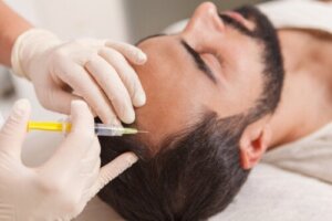 Hvad er biostimulering af hår med blodpladerigt plasma?