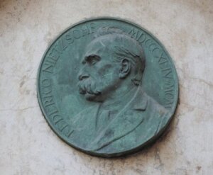 Friedrich Nietzsche: Historie og bidrag til filosofien