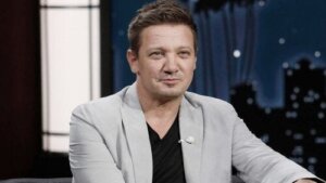 Jeremy Renners alvorlige skader efter sin sneplovulykke