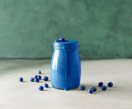 Blå smoothie med blåbær
