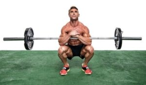 Zercher squat: Fordele og hvordan man laver øvelsen
