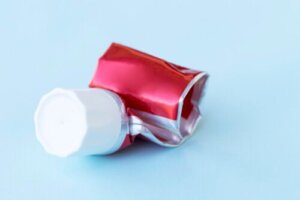 Kan jeg bruge for gammel tandpasta?