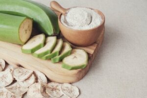 Biomasse af grønne bananer: Fordele og hvordan man laver det