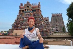 Backpacker bedstemor har rejst verden rundt, siden hun var 65 år