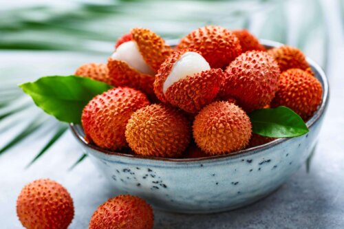 Litchi i skål