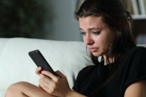 8 tegn på misbrug på WhatsApp