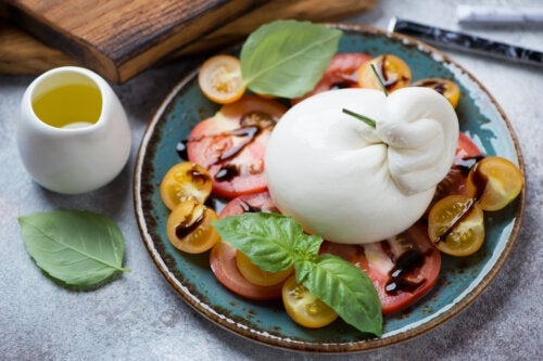 Hvad er burrata, og hvad er fordelene ved det?