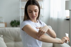 Sådan kan du passe på hudens mikrobiom: Ikke alle bakterier er dårlige
