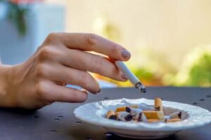 Hvilke stoffer indeholder cigaretter?