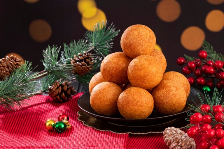 Prøv denne opskrift på colombianske æbleskiver med en traditionel og autentisk smag